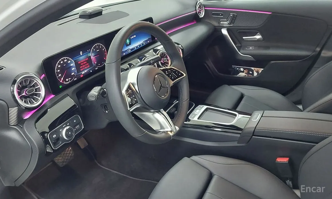 Mercedes-Benz A-Class 2019 A220 Sedan