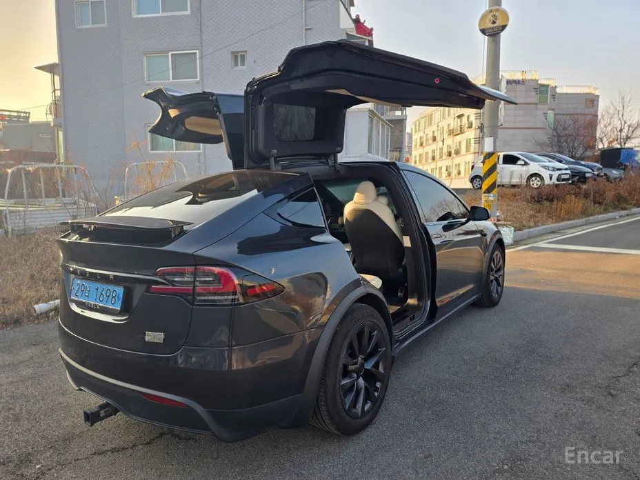 Tesla Model X 2018 AWD