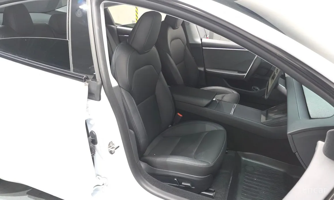 Tesla Model 3 2017 RWD