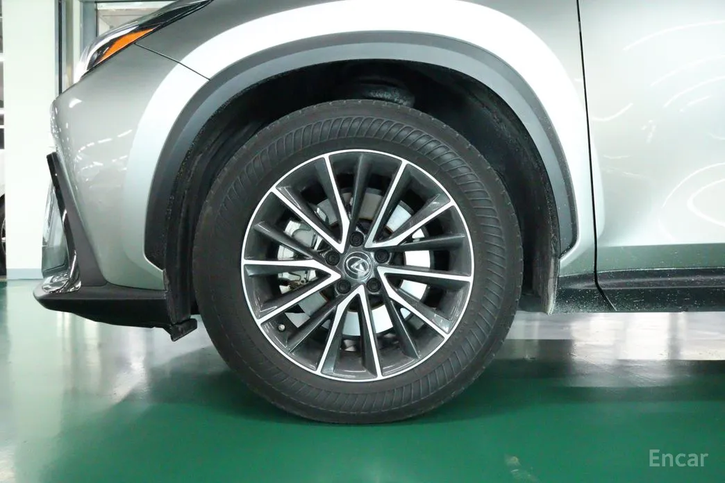 Lexus NX 2022 Premium