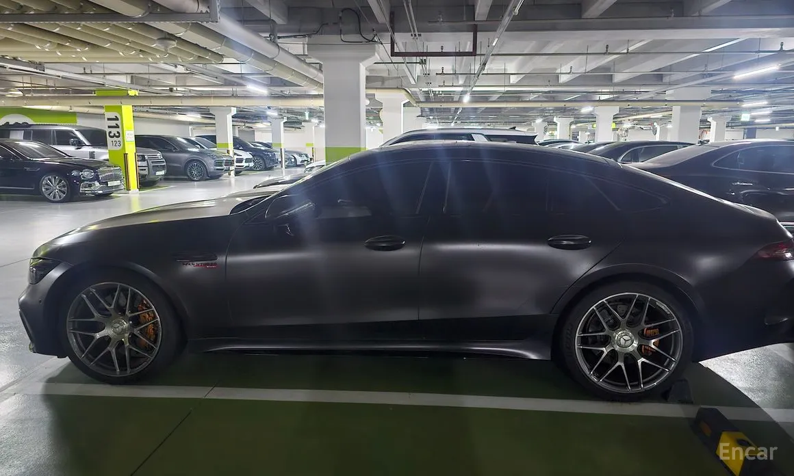 Mercedes-Benz AMG GT 2014 4Door 63 S 4MATIC+