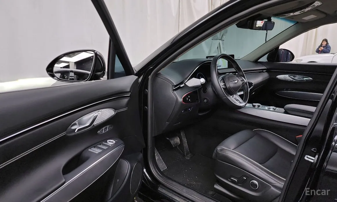 Genesis GV70 2022 e-AWD