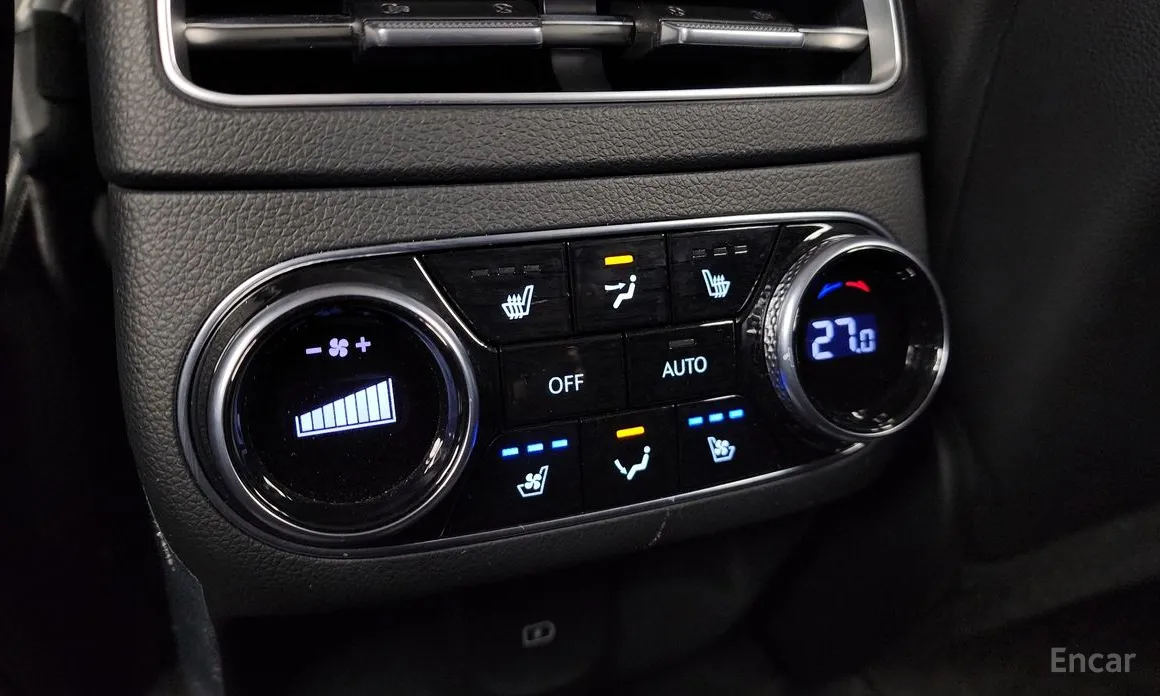 Genesis GV70 2022 e-AWD