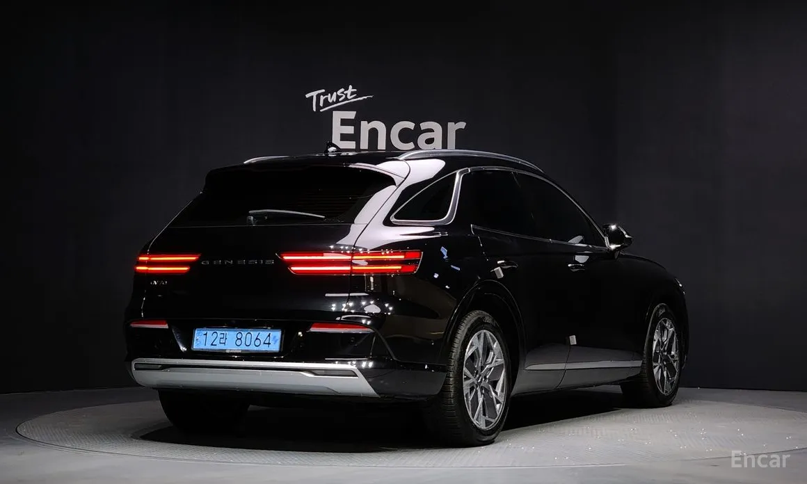 Genesis GV70 2022 e-AWD