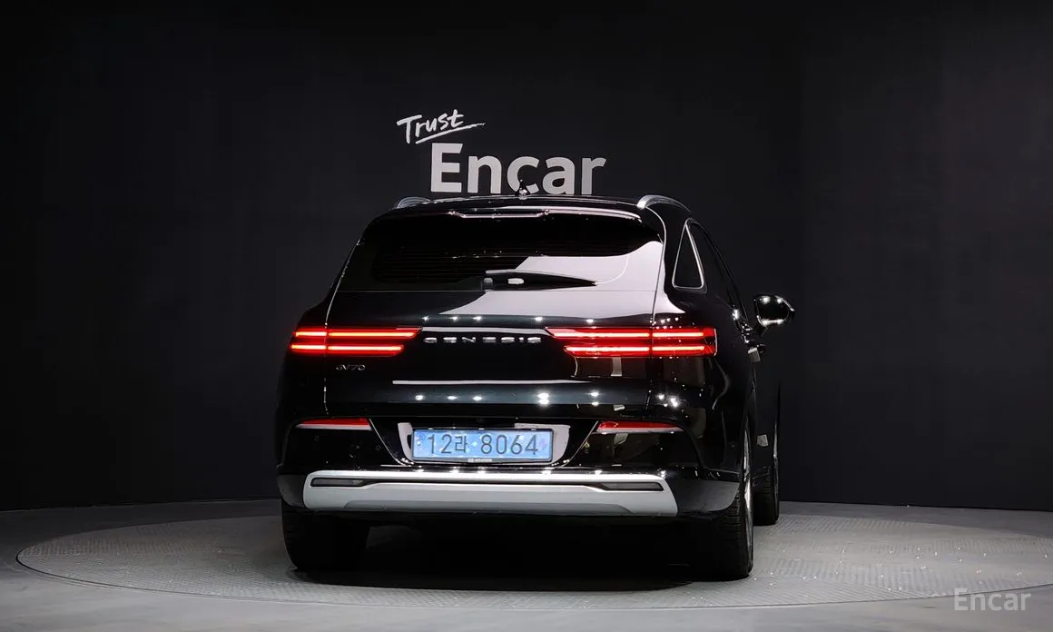 Genesis GV70 2022 e-AWD