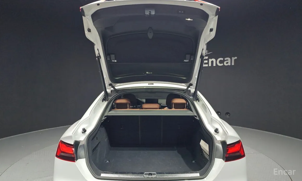 Audi A5 2017 40 TFSI Quattro Premium Sportback