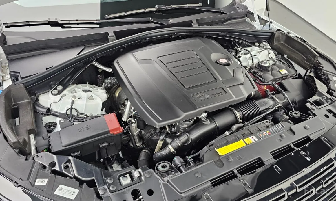 Land Rover Range Rover Velar 2017 2.0 P250 Dynamic SE