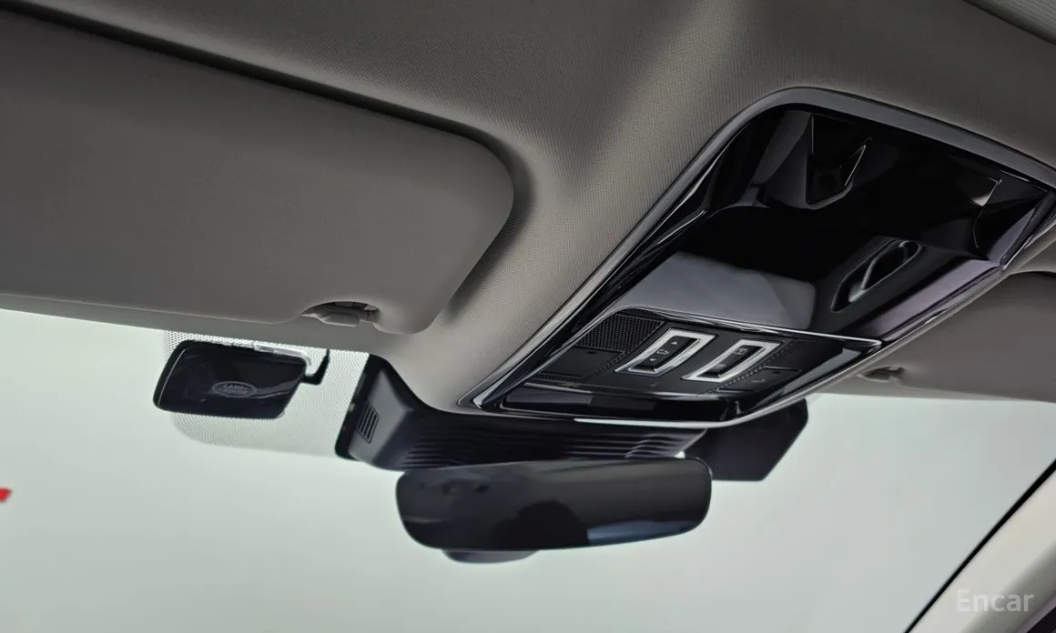 Land Rover Range Rover Velar 2017 2.0 P250 Dynamic SE