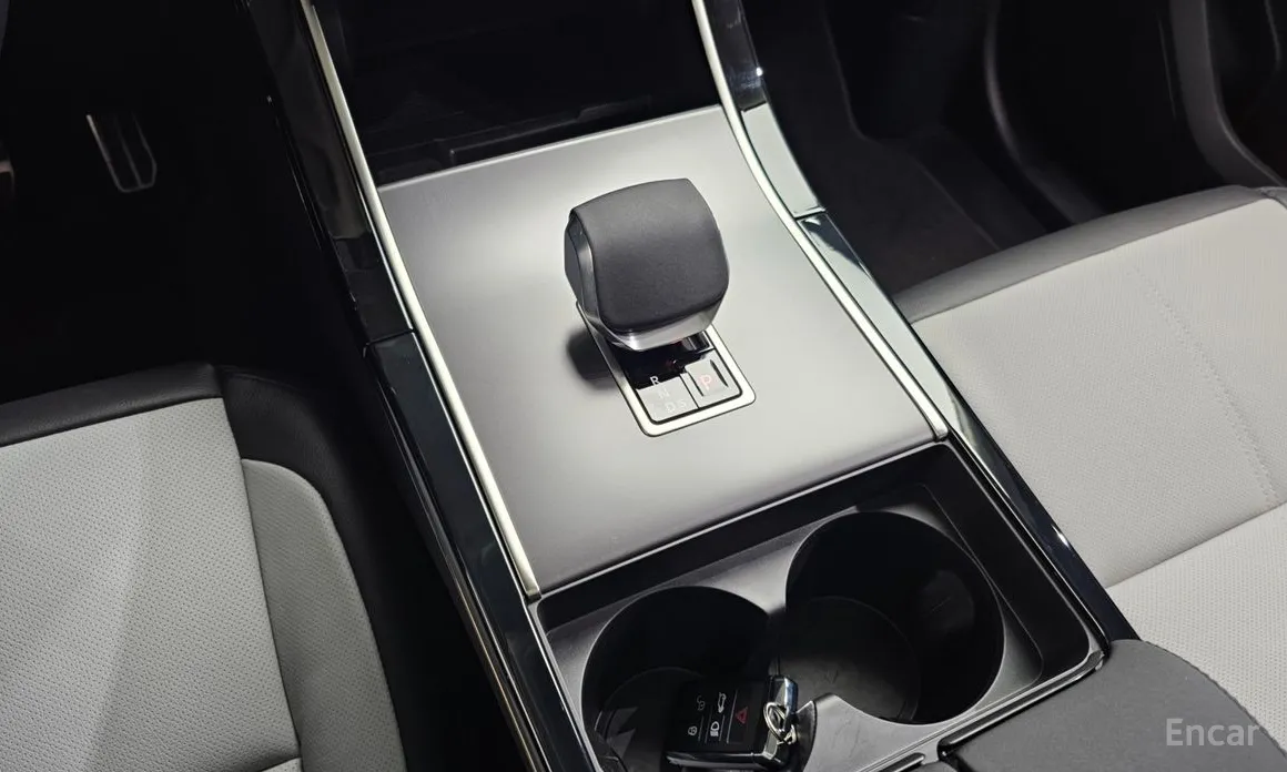 Land Rover Range Rover Velar 2017 2.0 P250 Dynamic SE