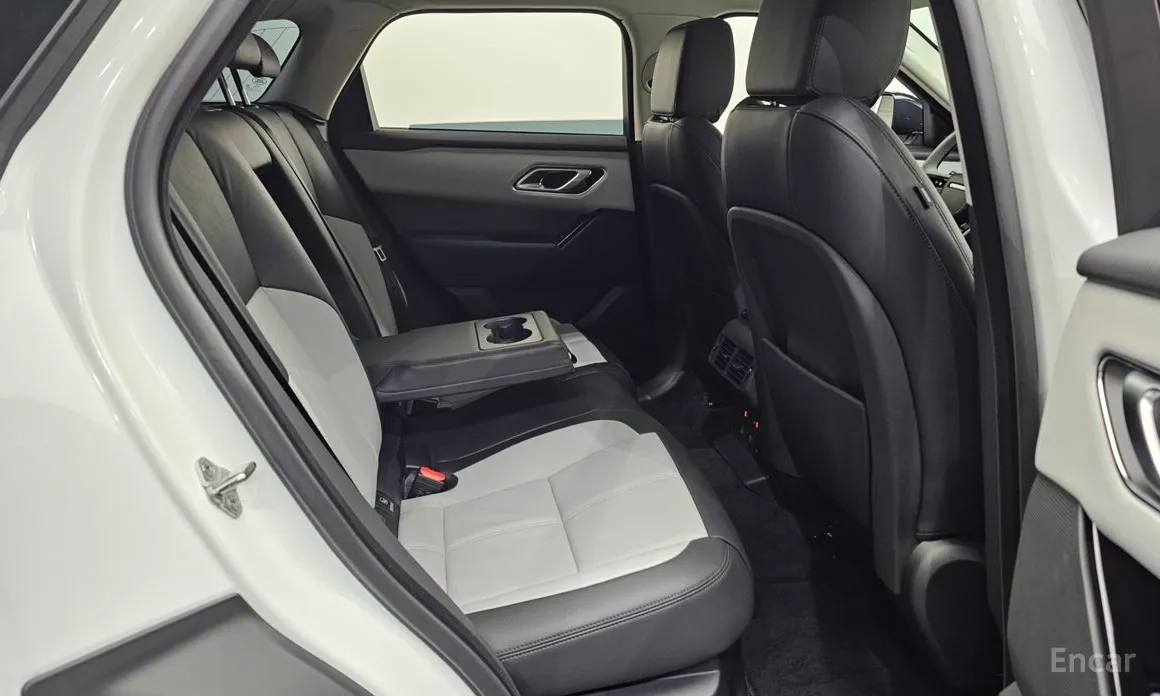 Land Rover Range Rover Velar 2017 2.0 P250 Dynamic SE