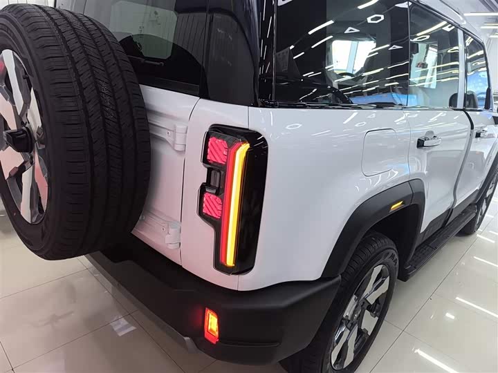 BAIC Beijing BJ40 Hybrid 2025 2025款 标准版