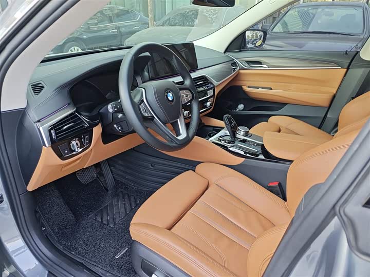 BMW 6 Series GT 2022 2022款 630i 豪华设计套装