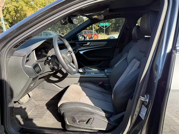 Audi A6L Hybrid 2020 2020款 55 TFSI e quattro