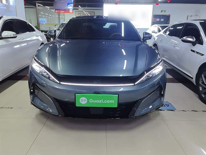 BYD Han L 2025 2025款 DM-p 四驱激光雷达旗舰型