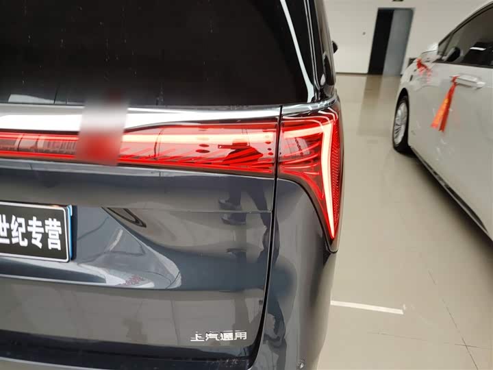 Buick GL8 Century 2025 2025款 2.0T 七座蕴世版