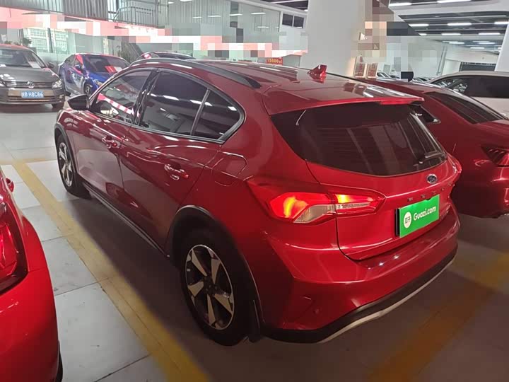 Ford Focus Active 2021 2021款 EcoBoost 180 自动劲潮型