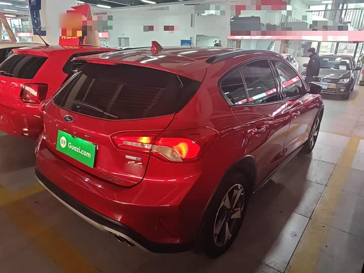 Ford Focus Active 2021 2021款 EcoBoost 180 自动劲潮型