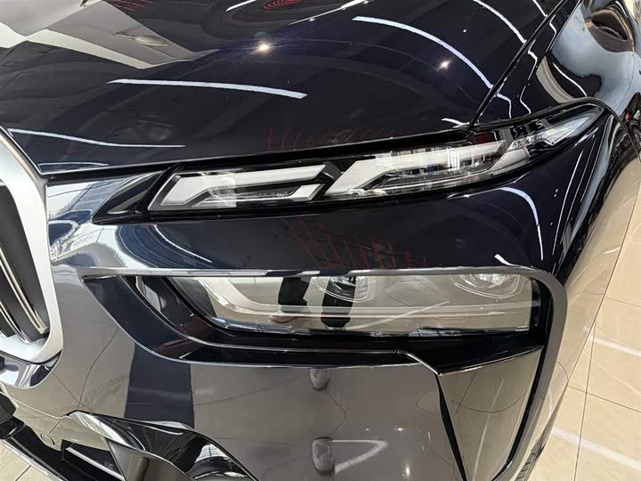 BMW X7 2023 2023款 xDrive40i 尊享型M运动套装