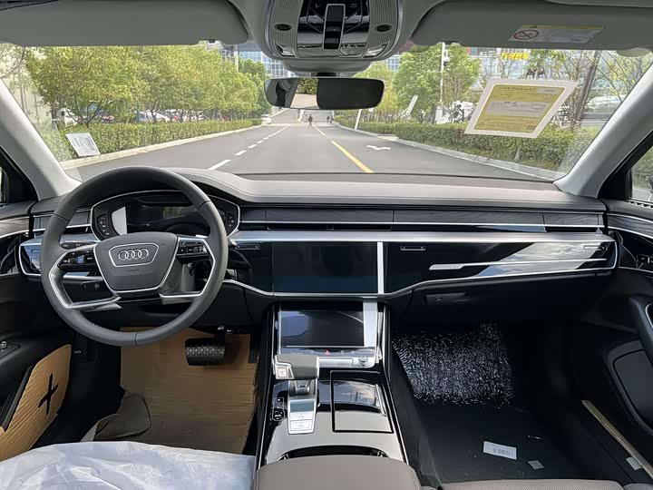 Audi A8 2025 2025款 A8L 45 TFSI quattro 豪华型
