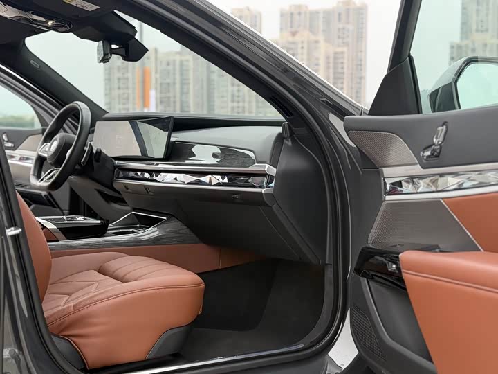 BMW 7 Series 2023 2023款 740Li 尊享型 M运动套装