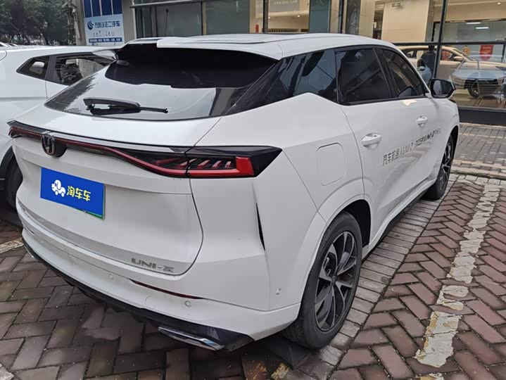 Changan UNI-Z Hybrid 2024 2024款 蓝鲸智电iDD 125km 领先型
