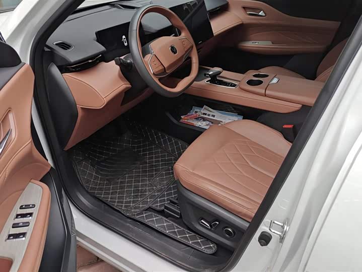 Changan UNI-Z Hybrid 2024 2024款 蓝鲸智电iDD 125km 领先型