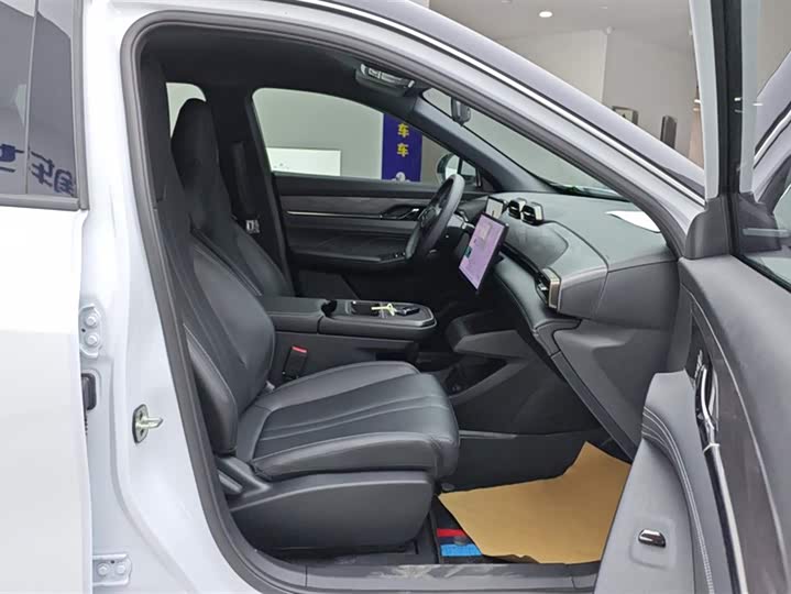 Dongfeng Aeolus L7 2025 2025款 518畅享型