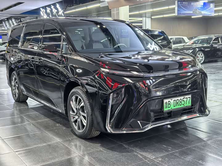 Maxus Mifa 9 2022 2022款 长续航 高山六座版