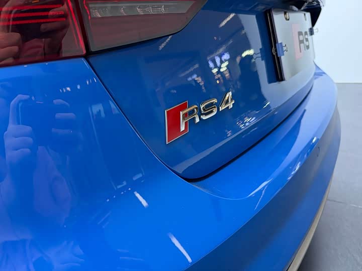 Audi RS 4 2021 2021款 RS4 Avant 黑曜版