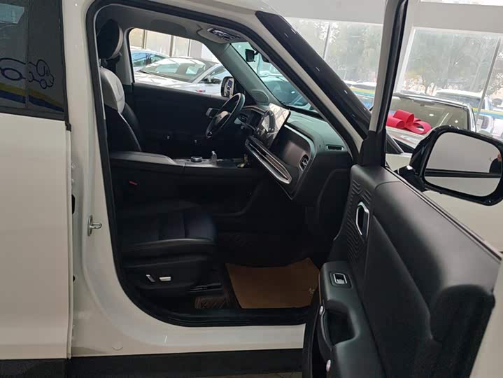 BAIC Beijing BJ30 2024 2024款 1.5T 魔核电驱进阶版