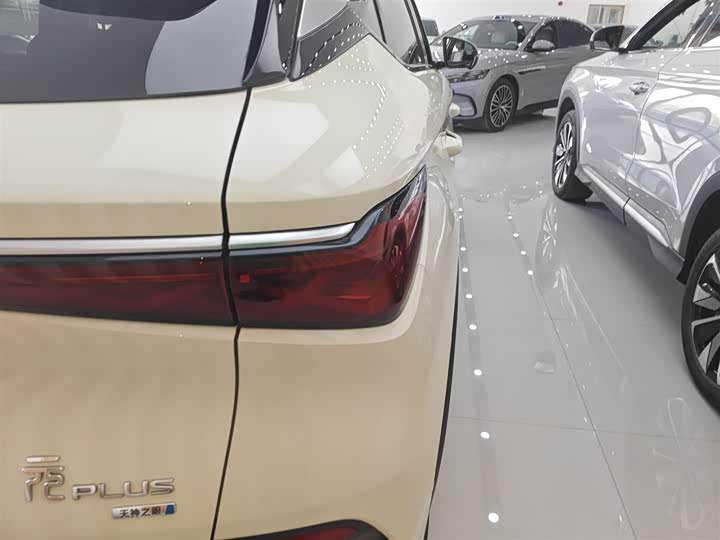 BYD Yuan Plus 2025 2025款 智驾版 510KM 超越型