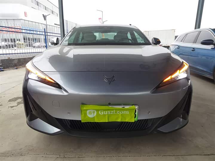 BAIC Arcfox Alpha S5 2025 2025款 560PRO 185kW