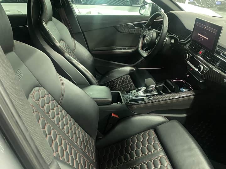 Audi RS 4 2023 2023款 RS4 Avant 黑曜版