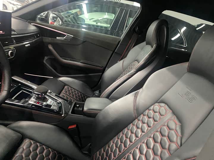 Audi RS 4 2023 2023款 RS4 Avant 黑曜版