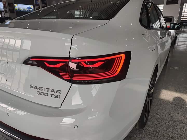 Volkswagen Sagitar L 2025 2025款 改款三 300TSI DSG超越版