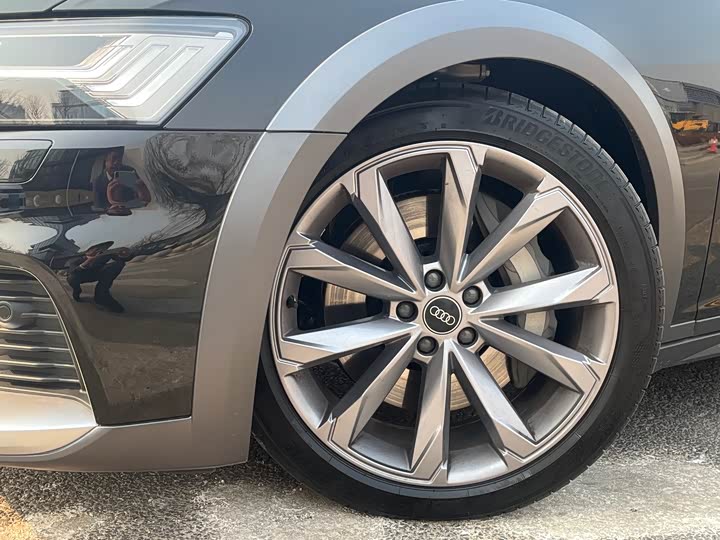 Audi A6 2024 2024款 allroad quattro 55 TFSI 尊享越野型