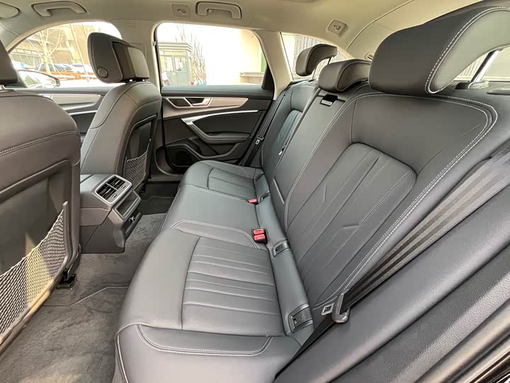 Audi A6 2024 2024款 allroad quattro 55 TFSI 尊享越野型