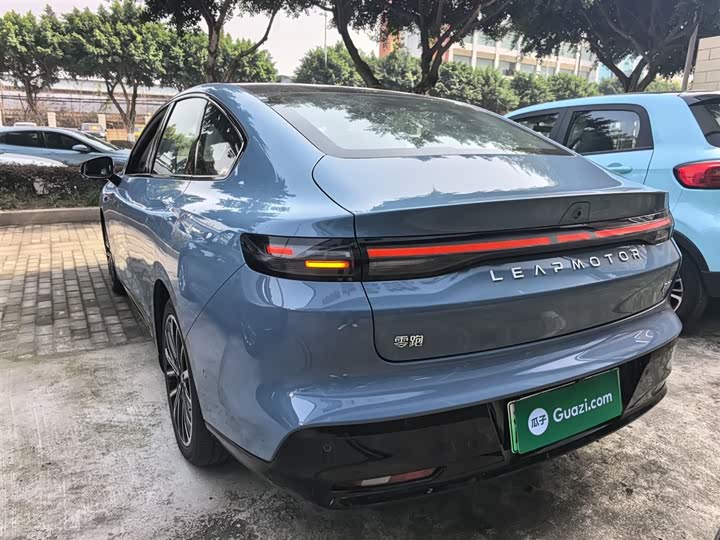 Leapmotor B01 2025 2025款 550激光雷达版