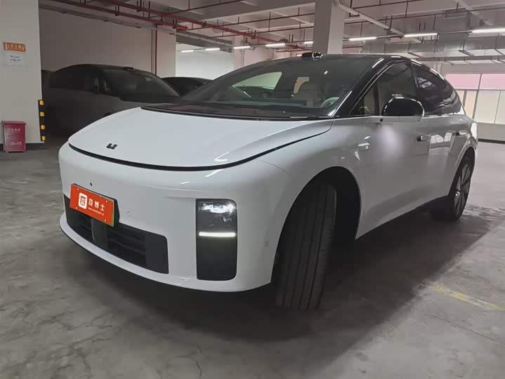 LiXiang i6 2025 2025款 两驱标准版