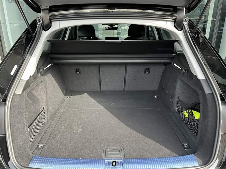 Audi A4 2023 2023款 Avant 40 TFSI 时尚动感型