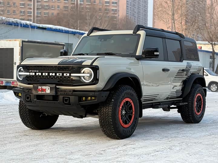 Ford Bronco 2025 2025款 2.3T 大沙丘限量定制版