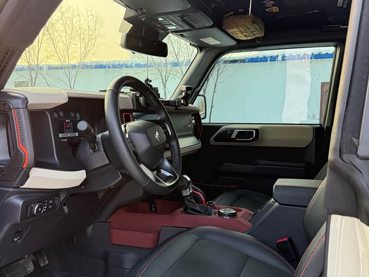 Ford Bronco 2025 2025款 2.3T 大沙丘限量定制版