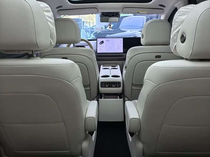 LiXiang i8 2025 2025款 标准版