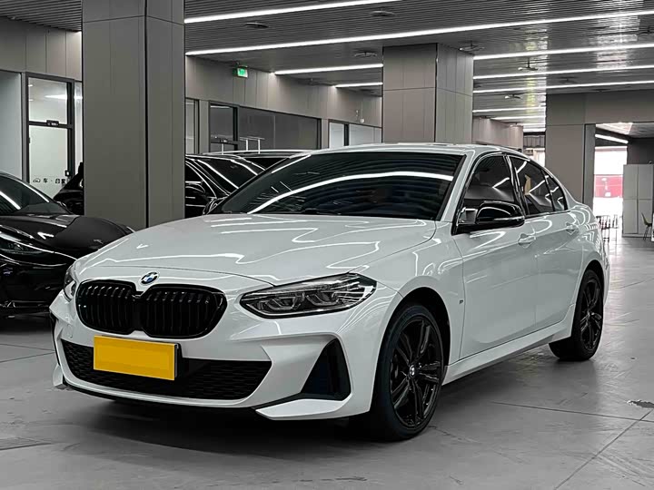 BMW 1 Series 2023 2023款 125i M运动曜夜版