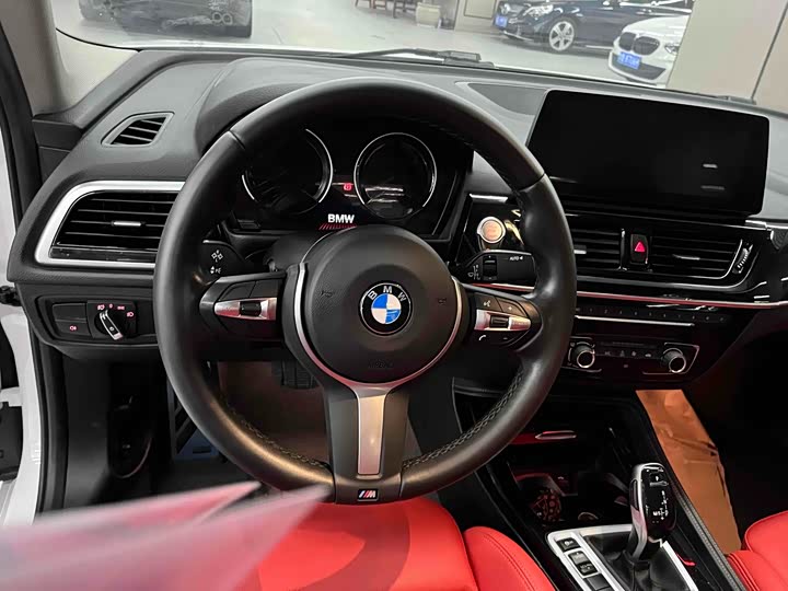 BMW 1 Series 2023 2023款 125i M运动曜夜版