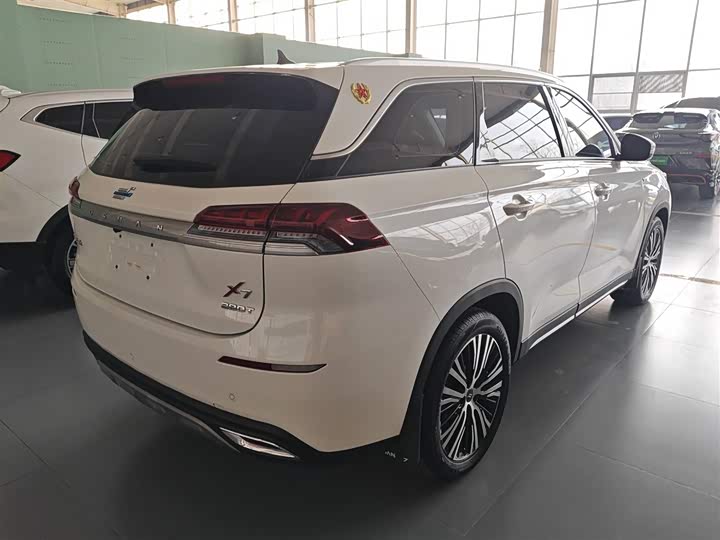Changan Oshan X7 2021 2021款 1.5T 自动尊享型