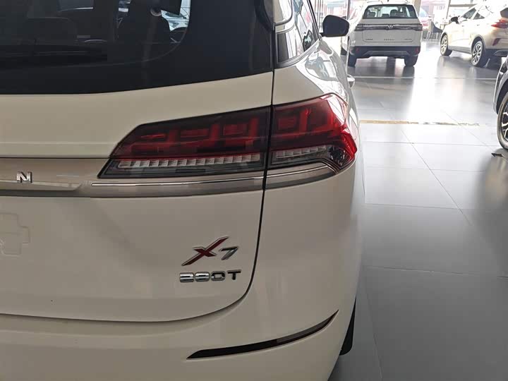 Changan Oshan X7 2021 2021款 1.5T 自动尊享型
