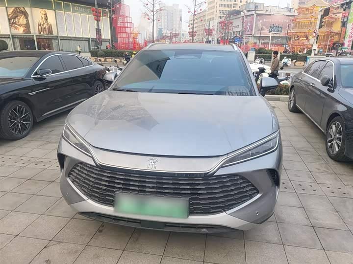 2025 BYD Song L DM-i Hybrid