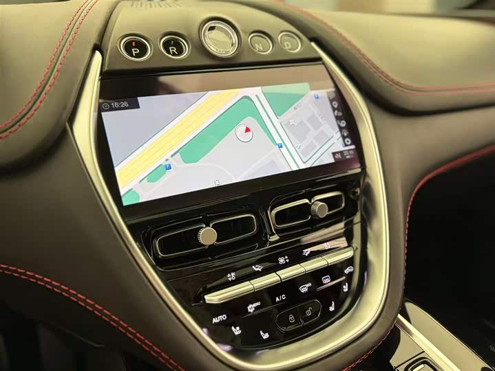 Aston Martin DBX 2023 2023款 3.0T STRAIGHT-SIX