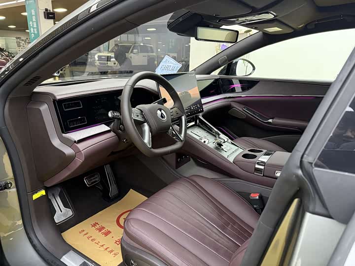 Denza Z9GT 2024 2024款 1100四驱Ultra版